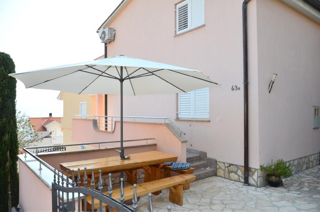 Apartments Bozic Novi Vinodolski Eksteriør bilde
