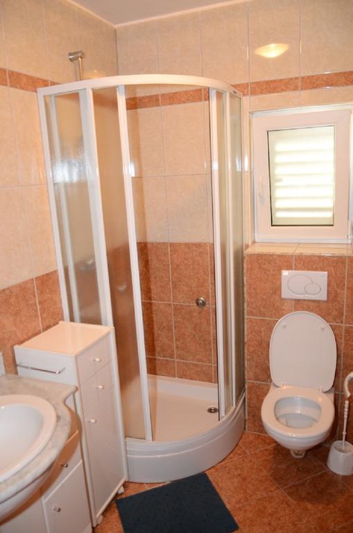 Apartments Bozic Novi Vinodolski Rom bilde